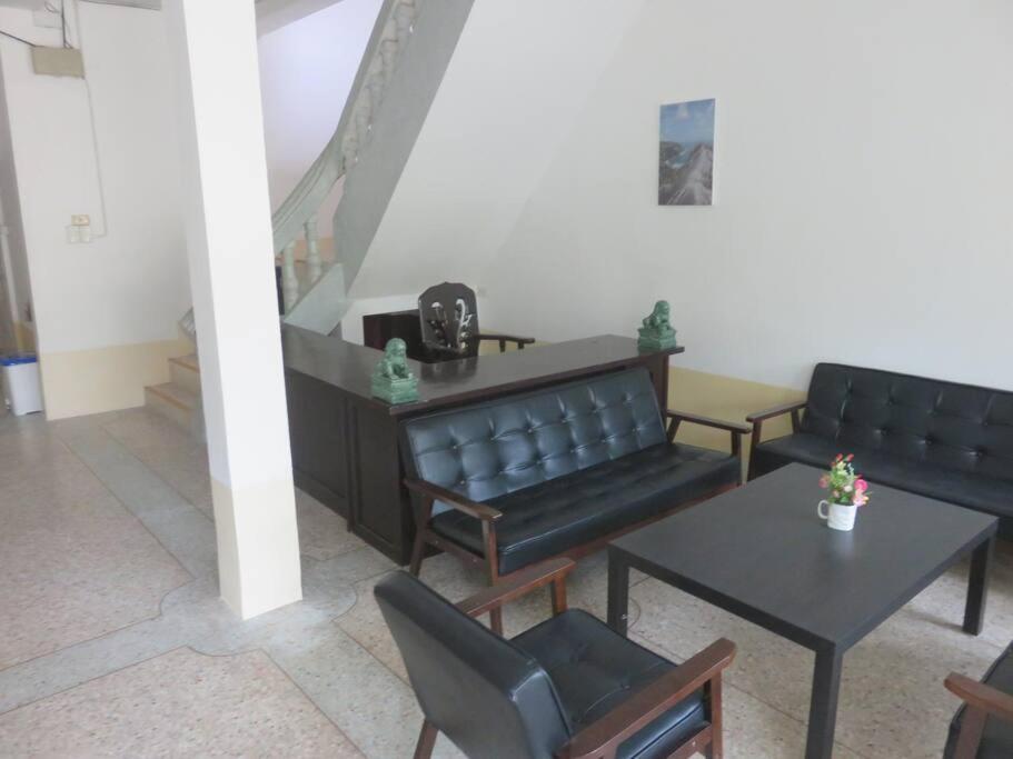 Private Well Priced Available To Rent 帕干岛